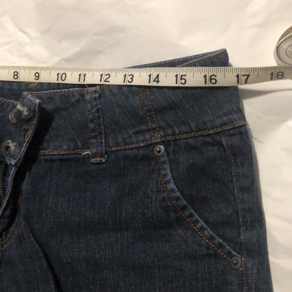 Guess Denim Shorts - Picture 7 of 7